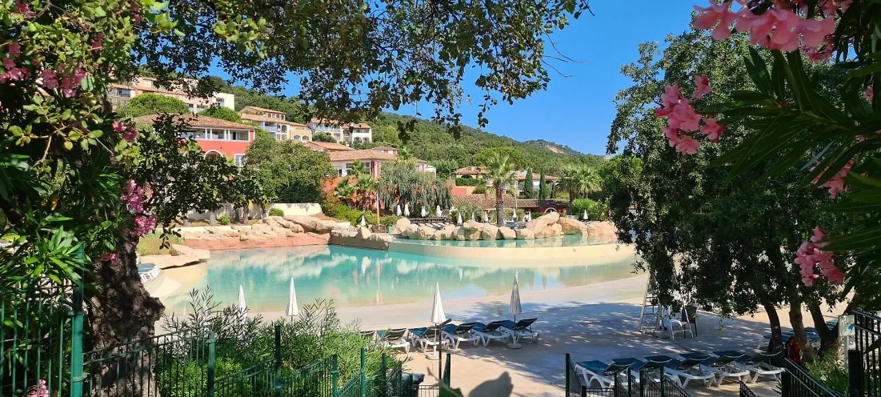Le Petit Mas De Grimaud Villa