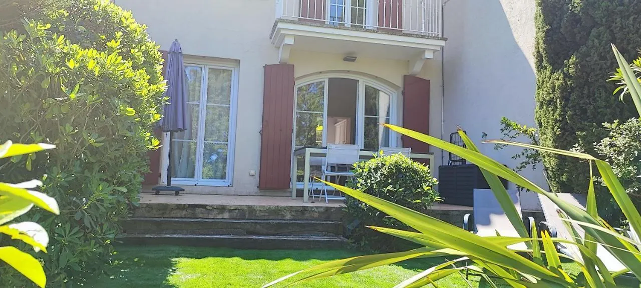 Le Petit Mas De Grimaud Villa 0*,  France